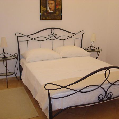 St. Peter Villas Krucica  外观 照片